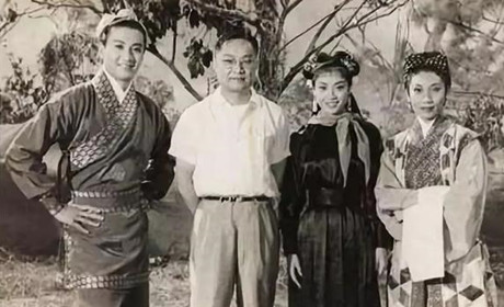 金庸的湖南情结了解一下，他小说里最好的都是湖南人。